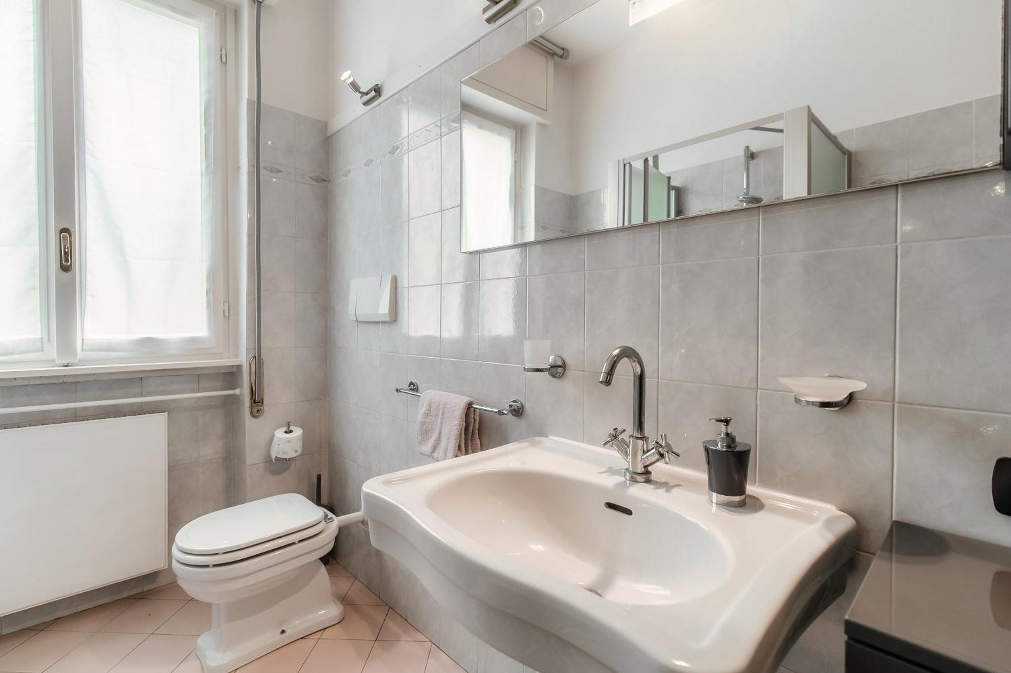 Vista Lario Apartment - Aqua Apartments تْشيرنوبيو المظهر الخارجي الصورة