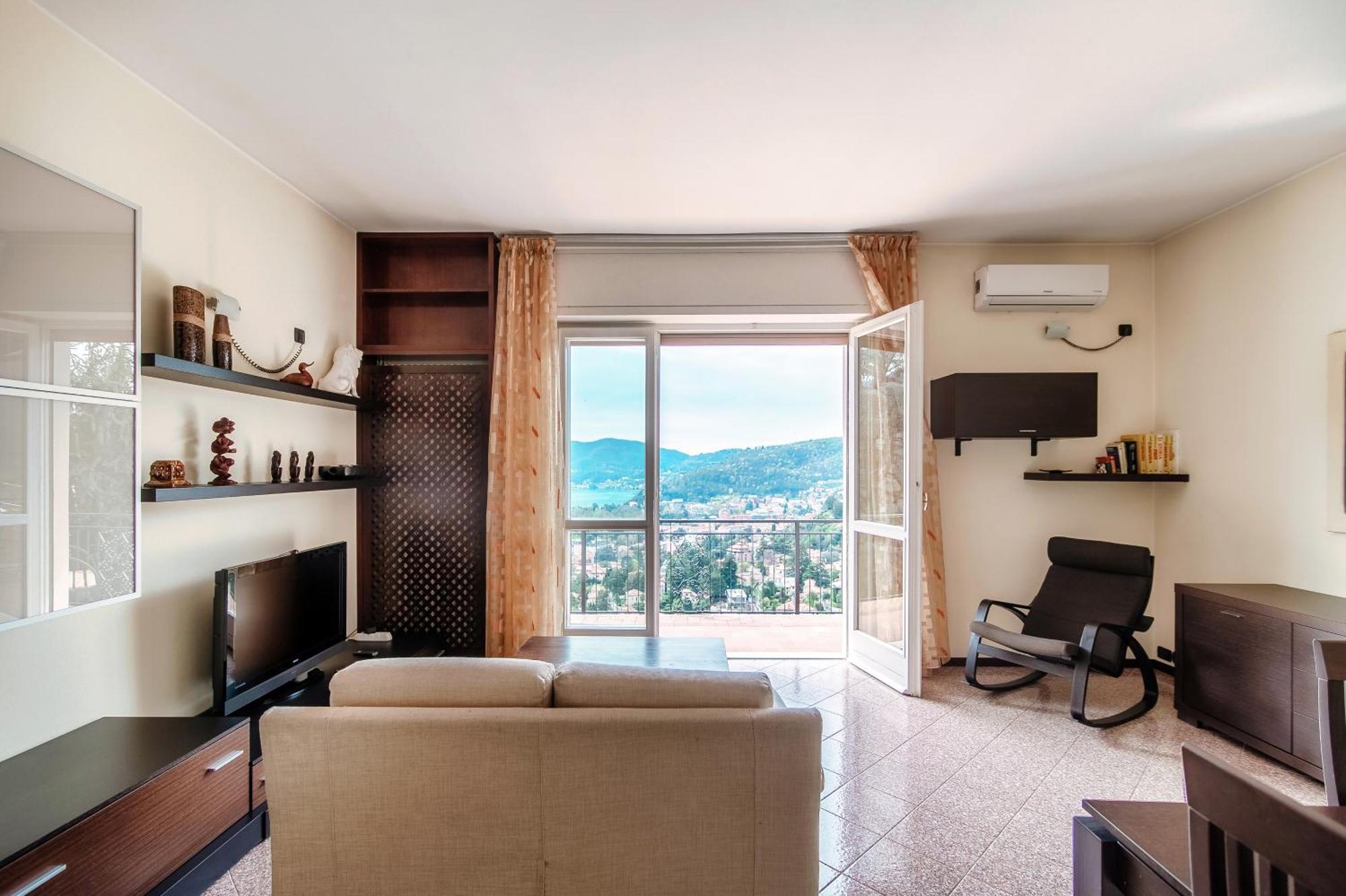 Vista Lario Apartment - Aqua Apartments تْشيرنوبيو المظهر الخارجي الصورة