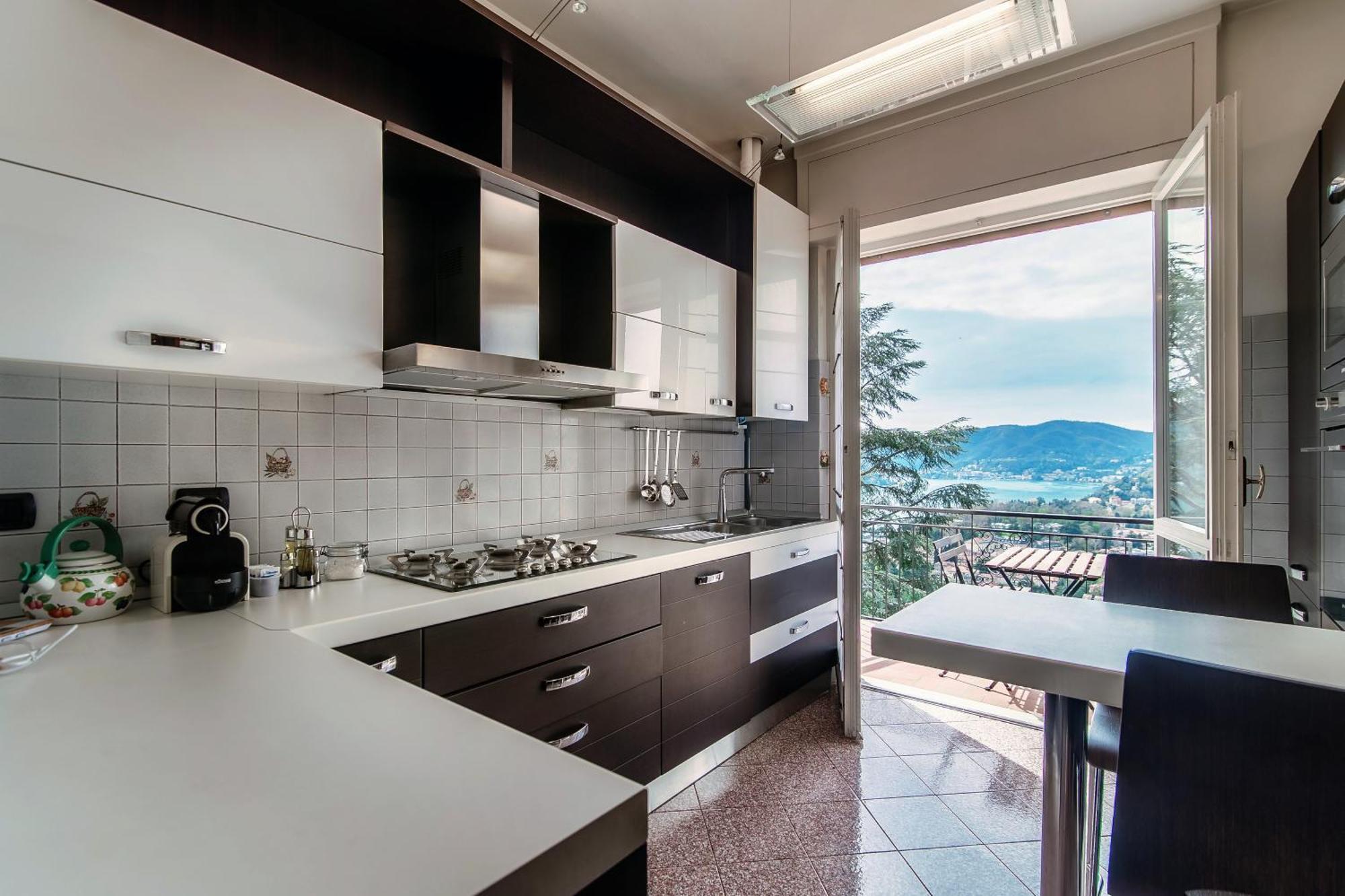 Vista Lario Apartment - Aqua Apartments تْشيرنوبيو المظهر الخارجي الصورة